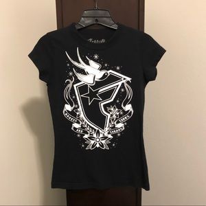 🖤 FAMOUS T SHIRT 🖤